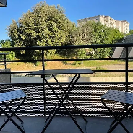 Appartement Superbe Neuf Avec Parking Sur Place Corte (Corsica)