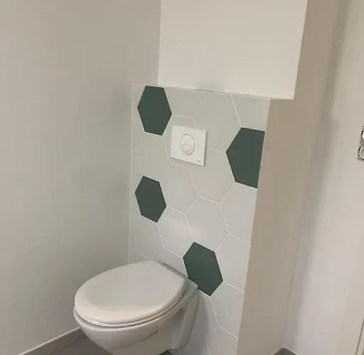 Superbe Neuf Avec Parking Sur Place Apartment *